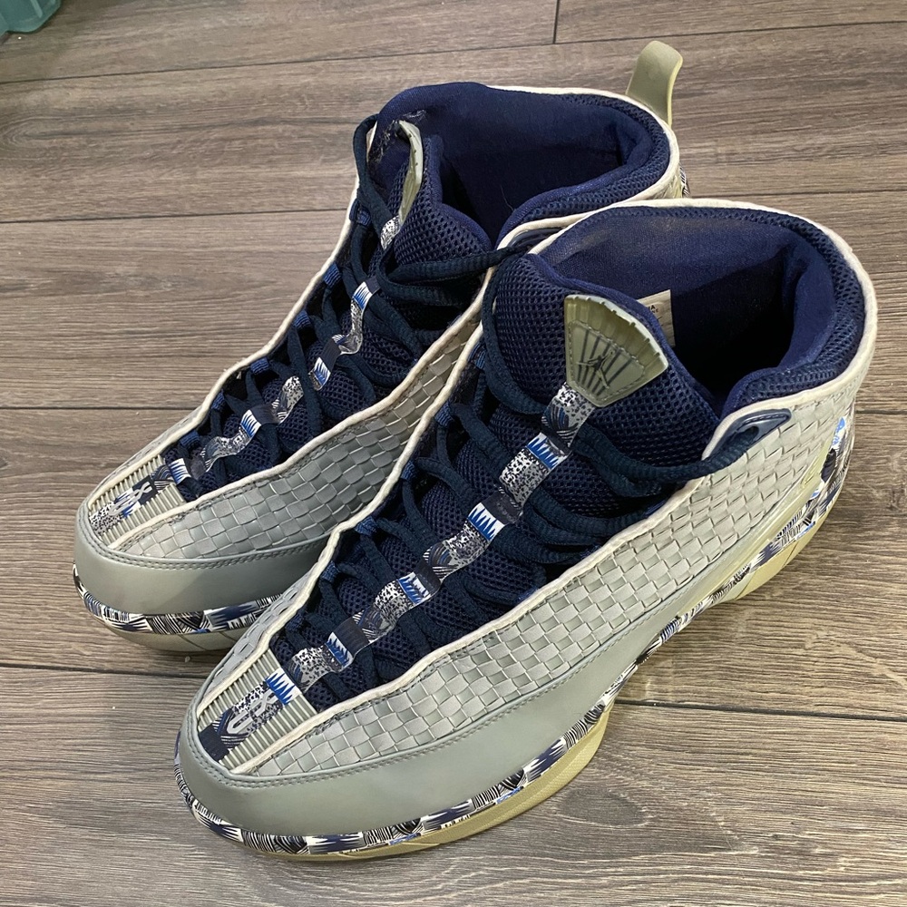 Nike Air Jordan 15 SE Size 13